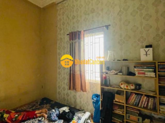 Nhà mặt phố bán