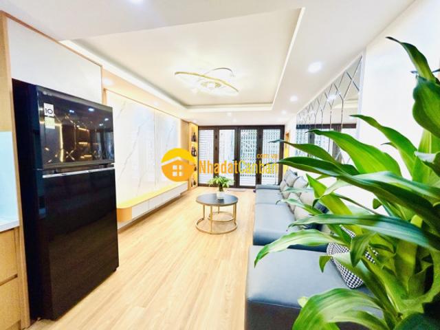 Nhà mặt phố bán
