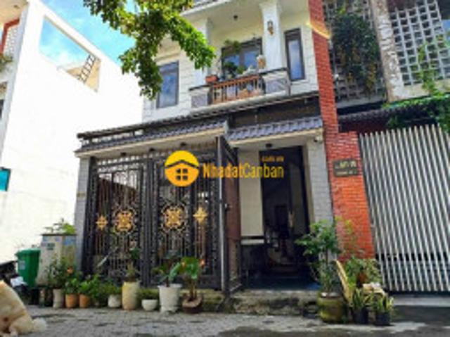 Nhà mặt phố bán