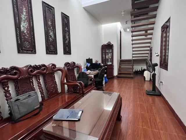 Nhà bán tại Hoàn Kiếm, Hà Nội