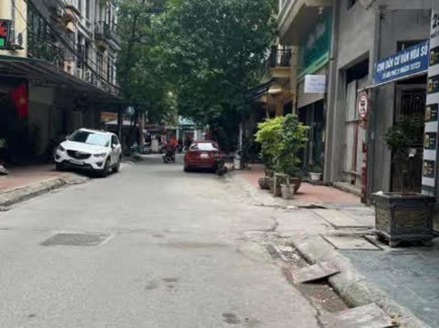 Nhà bán tại Hoàn Kiếm, Hà Nội