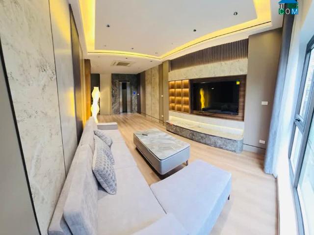 Nhà bán tại Hoàn Kiếm, Hà Nội