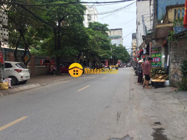 Nhà mặt phố bán
