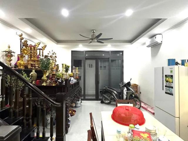 Nhà bán tại Hoàn Kiếm, Hà Nội