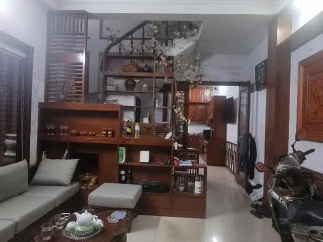 Nhà bán tại Hoàn Kiếm, Hà Nội