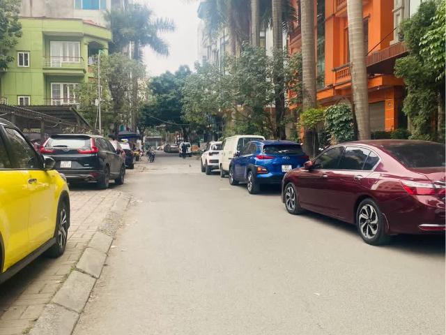 Nhà bán tại Hoàn Kiếm, Hà Nội