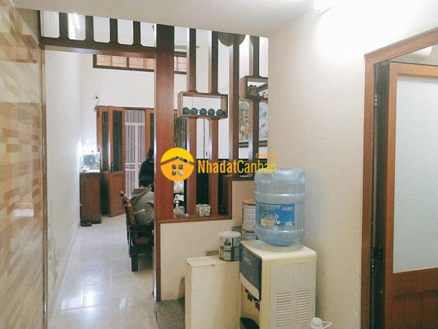Nhà mặt phố bán