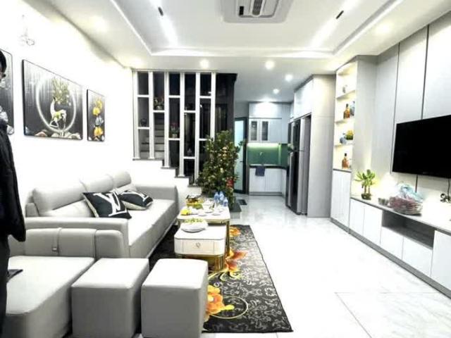 Nhà bán tại Hoàn Kiếm, Hà Nội