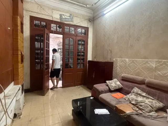 Nhà bán tại Hoàn Kiếm, Hà Nội