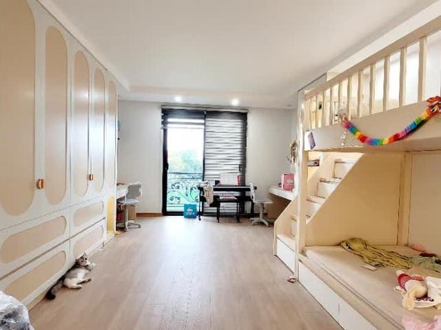 Nhà mặt phố bán tại Hoàn Kiếm, Hà Nội
