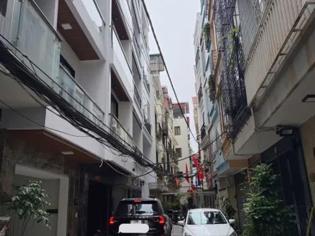 Nhà bán tại Hoàn Kiếm, Hà Nội