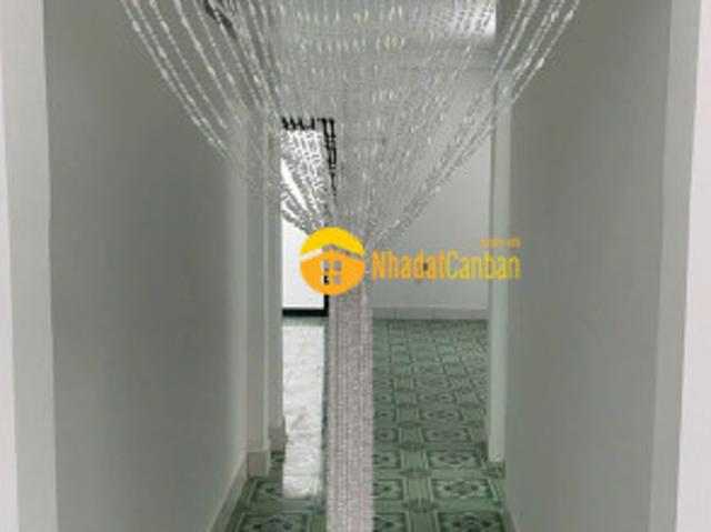 Nhà mặt phố bán