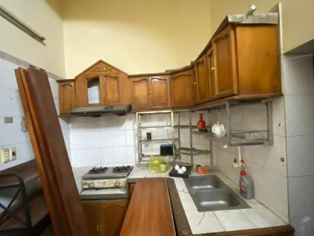Nhà mặt phố bán
