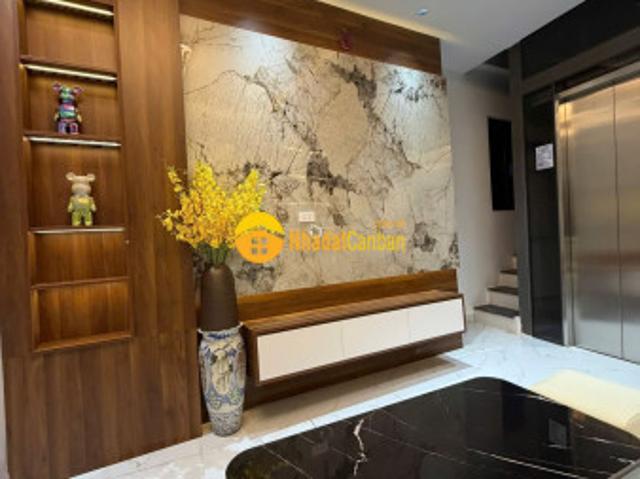Nhà mặt phố bán