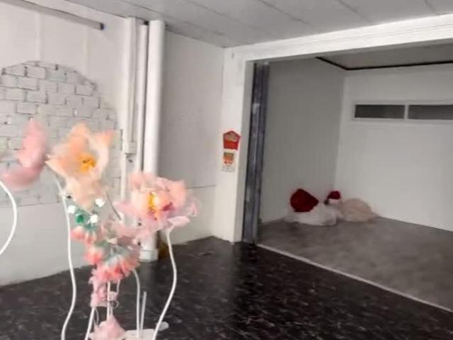 Nhà bán