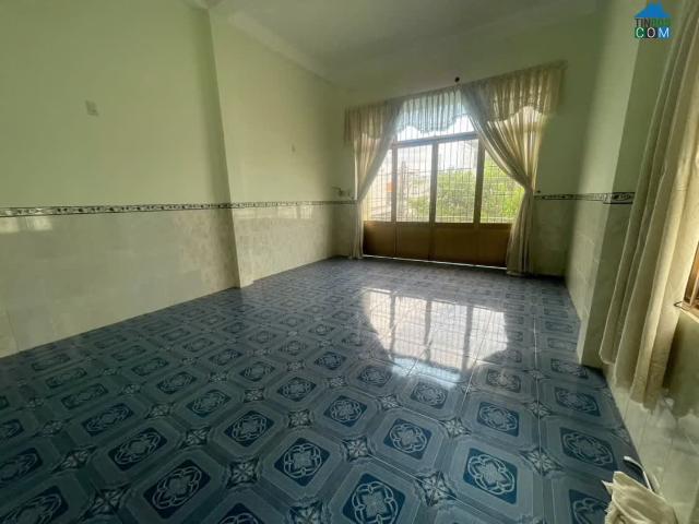 Nhà mặt phố bán tại Gia Lai