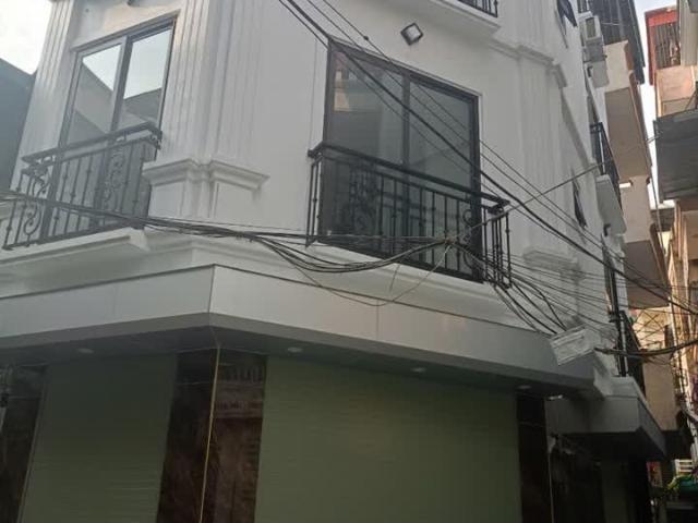 Nhà mặt phố bán tại Hoàn Kiếm, Hà Nội