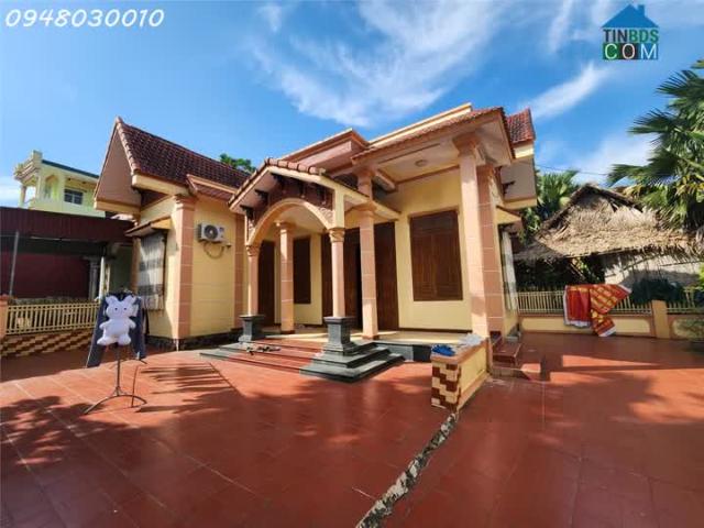Nhà mặt phố bán