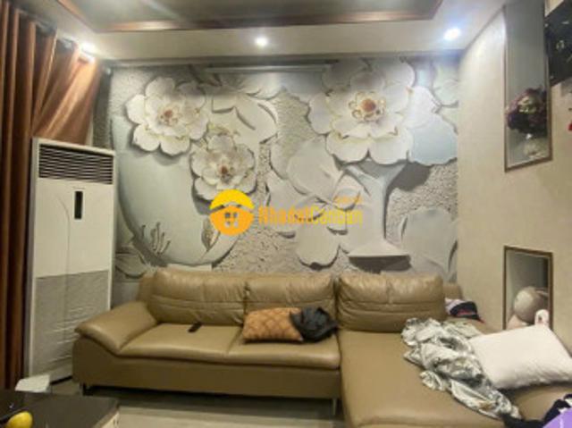 Nhà mặt phố bán