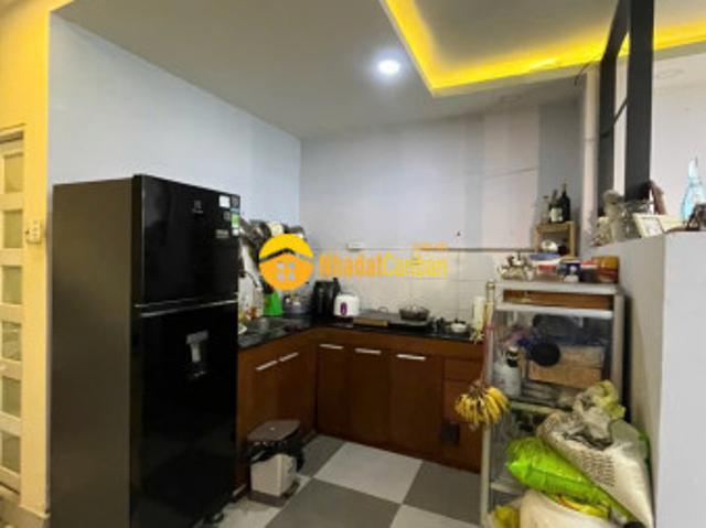 Nhà bán