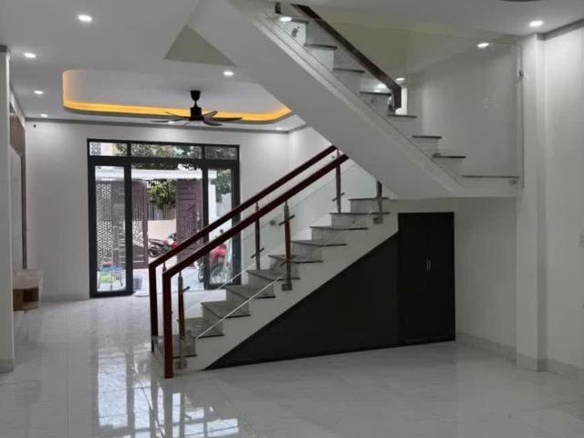 Nhà bán