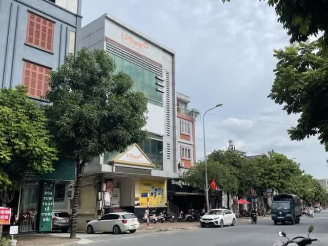 Nhà mặt phố bán tại Hoàn Kiếm, Hà Nội