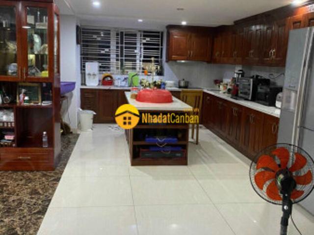 Nhà bán
