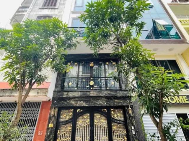 Nhà mặt phố bán tại Hoàn Kiếm, Hà Nội