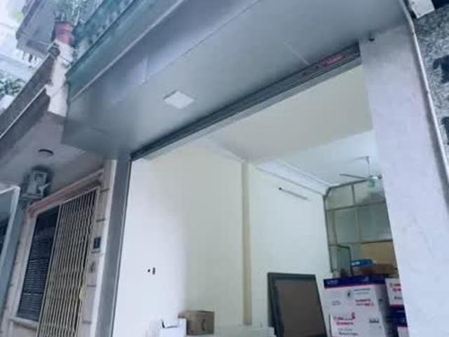 Nhà mặt phố bán tại Hoàn Kiếm, Hà Nội