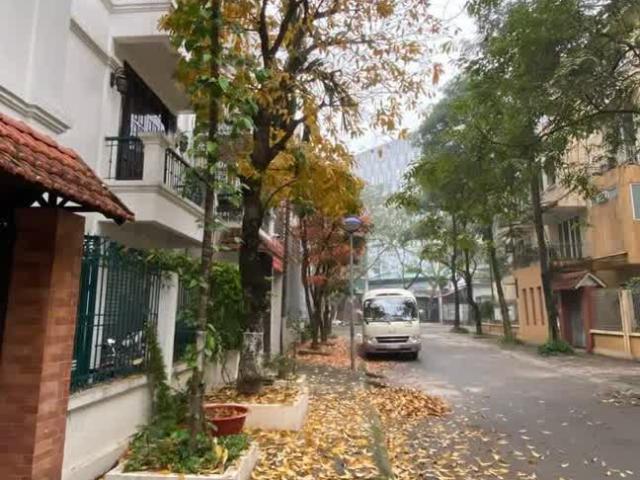 Nhà mặt phố bán tại Hoàn Kiếm, Hà Nội