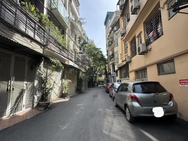 Nhà bán tại Hoàn Kiếm, Hà Nội