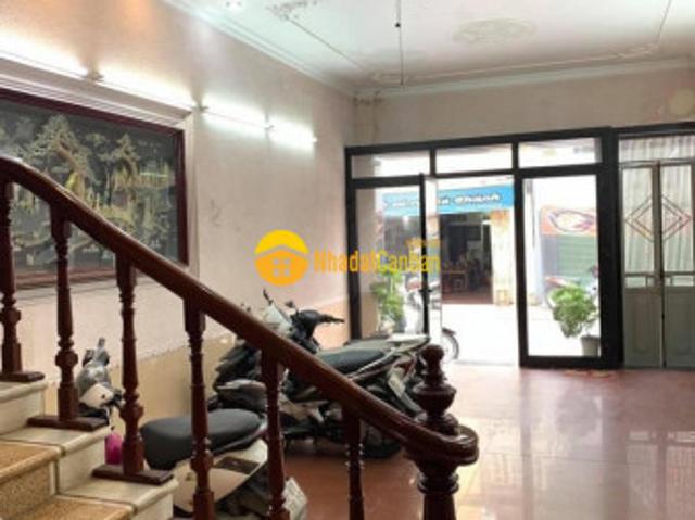 Nhà mặt phố bán