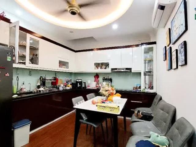 Nhà bán tại Hoàn Kiếm, Hà Nội
