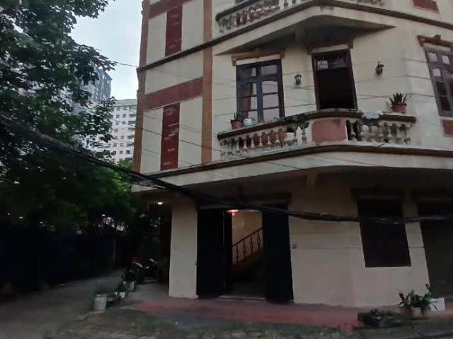Nhà bán tại Hoàn Kiếm, Hà Nội