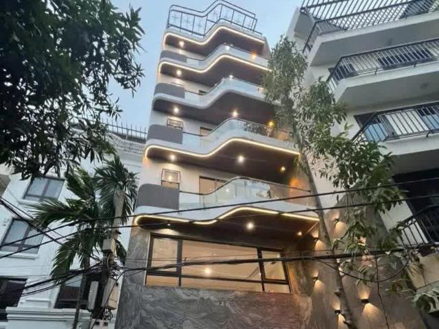 Nhà mặt phố bán tại Hoàn Kiếm, Hà Nội
