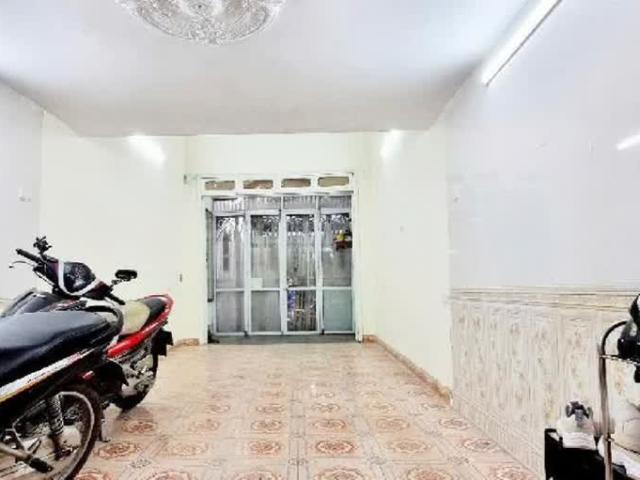 Nhà bán tại Hoàn Kiếm, Hà Nội