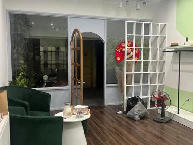 Nhà mặt phố bán tại Hoàn Kiếm, Hà Nội