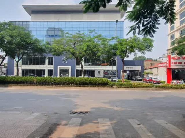 Nhà mặt phố bán tại Hoàn Kiếm, Hà Nội