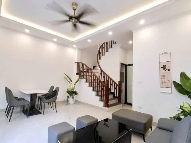 Nhà bán tại Hoàn Kiếm, Hà Nội