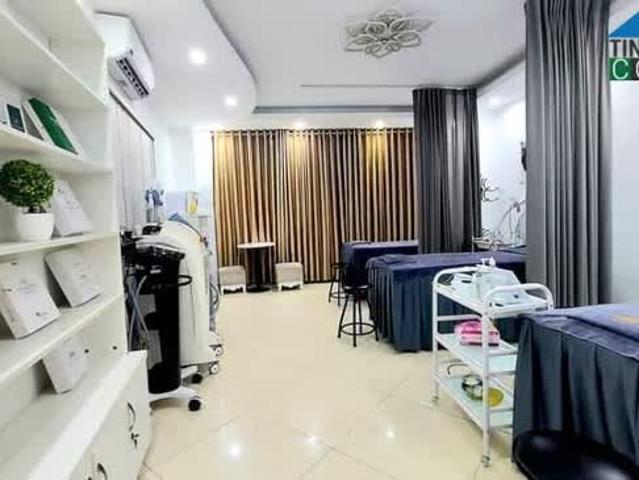 Nhà mặt phố bán tại Hoàn Kiếm, Hà Nội