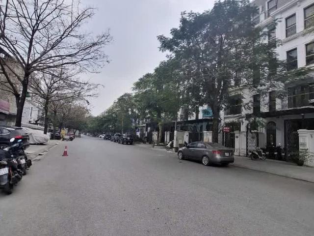 Nhà mặt phố bán tại Hoàn Kiếm, Hà Nội