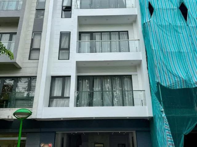 Nhà bán tại Hoàn Kiếm, Hà Nội