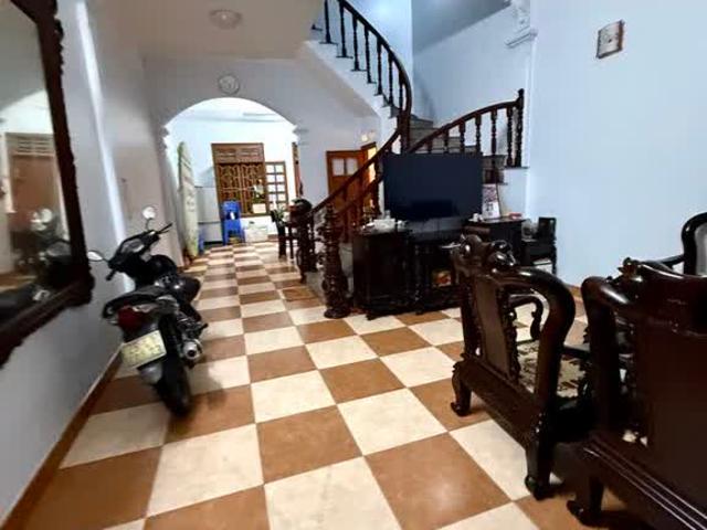 Nhà bán tại Hoàn Kiếm, Hà Nội