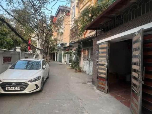 Nhà bán tại Hoàn Kiếm, Hà Nội