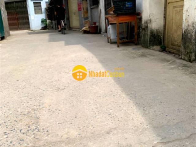 Nhà mặt phố bán