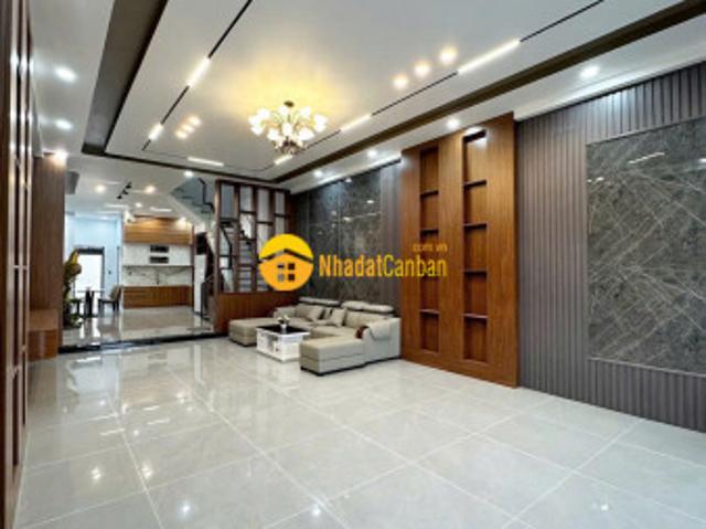 Nhà mặt phố bán