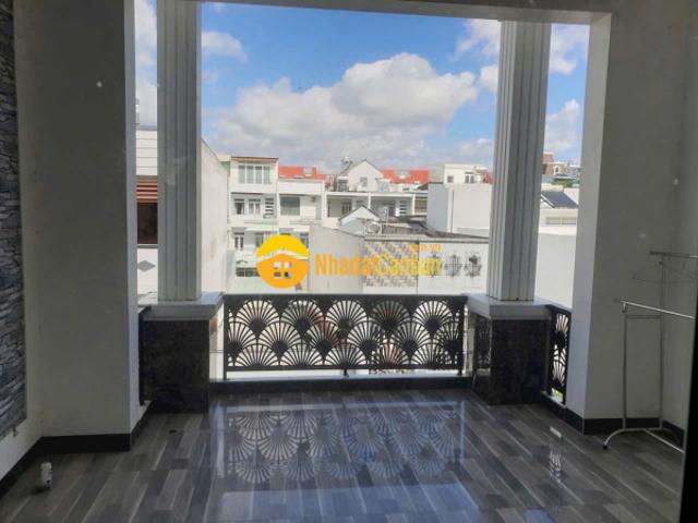 Nhà mặt phố bán