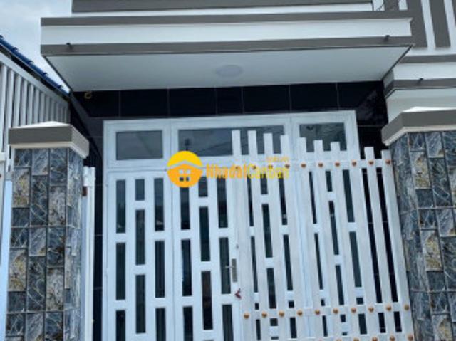 Nhà mặt phố bán