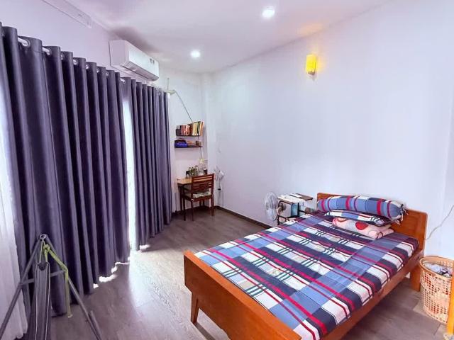 Nhà mặt phố bán tại Khuôn viên UBND Thành phố Hồ Chí Minh, Thành phố Hồ Chí Minh