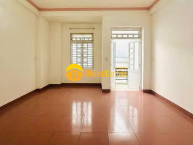 Nhà mặt phố bán